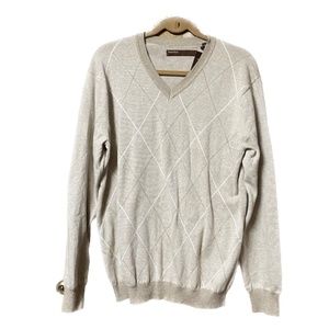 NWT Perry Ellis Cream/Tan Men’s V-neck Sweater - Size M